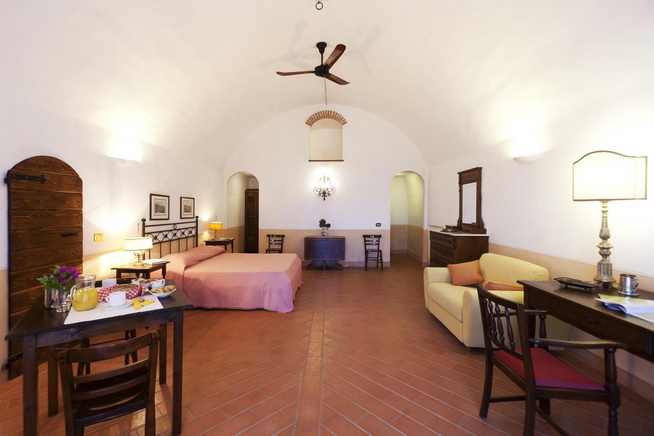 Agriturismo Grazia Orbetello Eksteriør billede